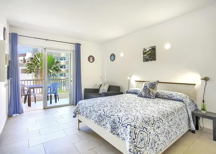 Studio Eldorado In Playa De Las Americas Near The Beach