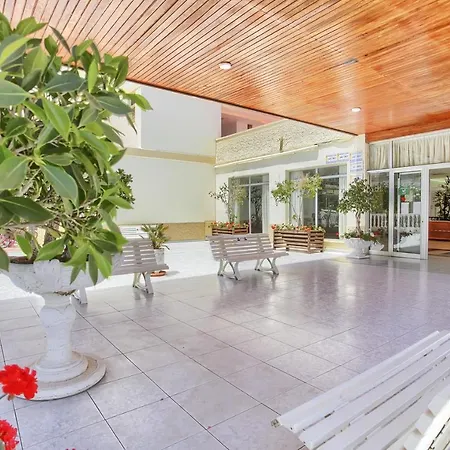 Studio Eldorado In Playa De Las Americas Near The Beach Arona  Exterior photo