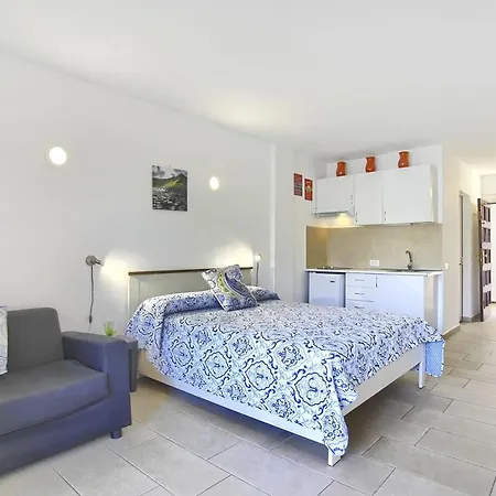 Studio Eldorado In Playa De Las Americas Near The Beach Arona  Exterior photo